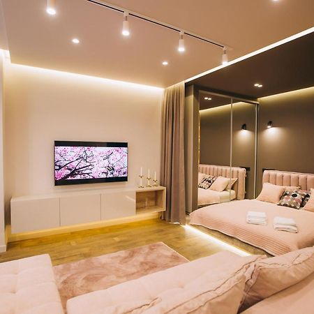 Vodogray Luxury Apartments With Underground Parking Елітний Житловий Комплекс แชร์นิฟซี ภายนอก รูปภาพ