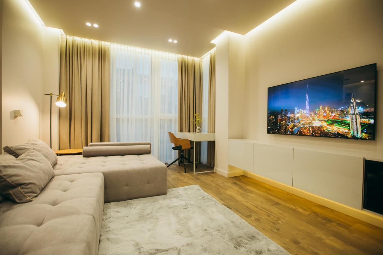 Vodogray Luxury Apartments With Underground Parking Елітний Житловий Комплекс แชร์นิฟซี ภายนอก รูปภาพ
