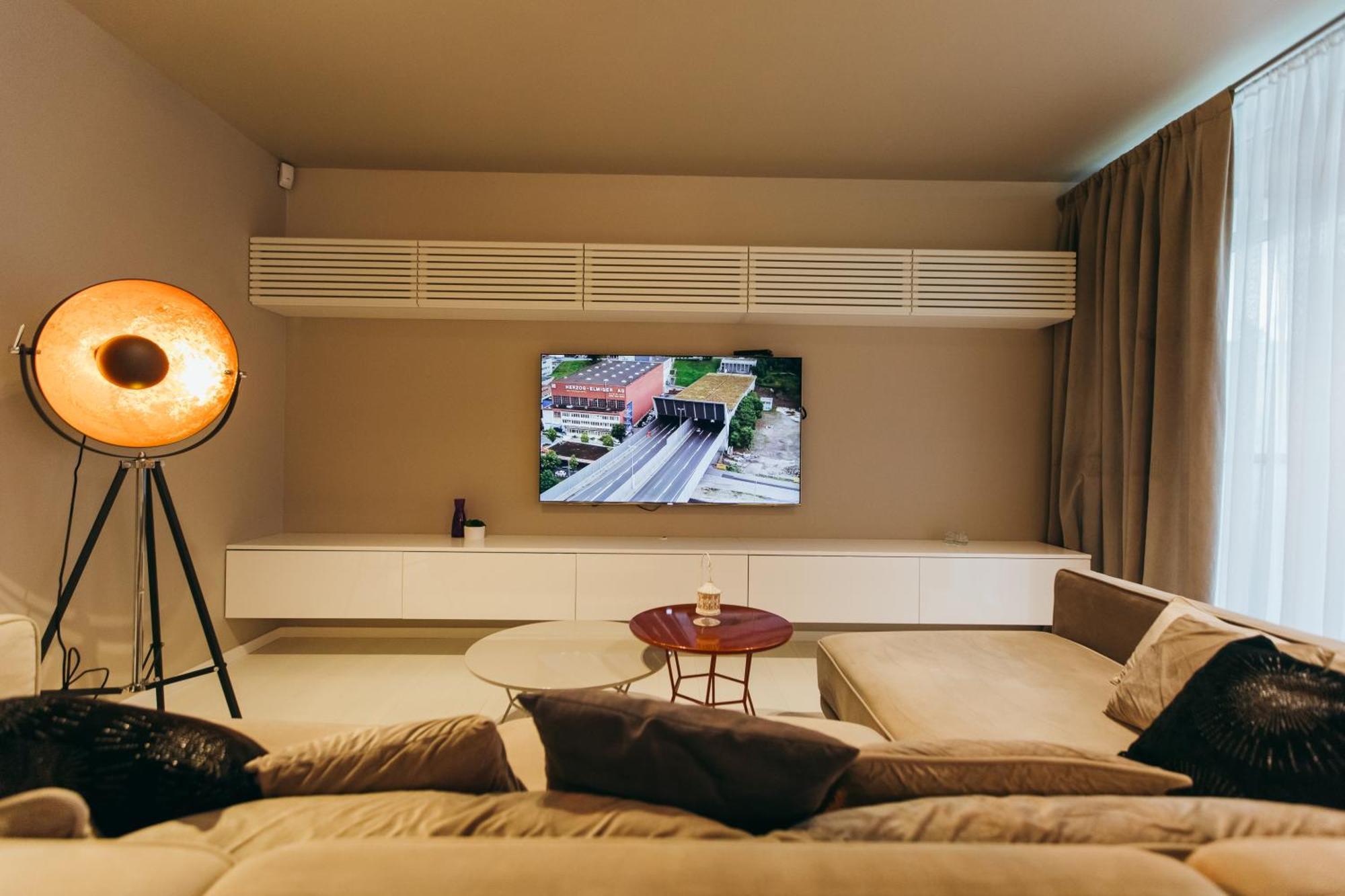 Vodogray Luxury Apartments With Underground Parking Елітний Житловий Комплекс แชร์นิฟซี ภายนอก รูปภาพ