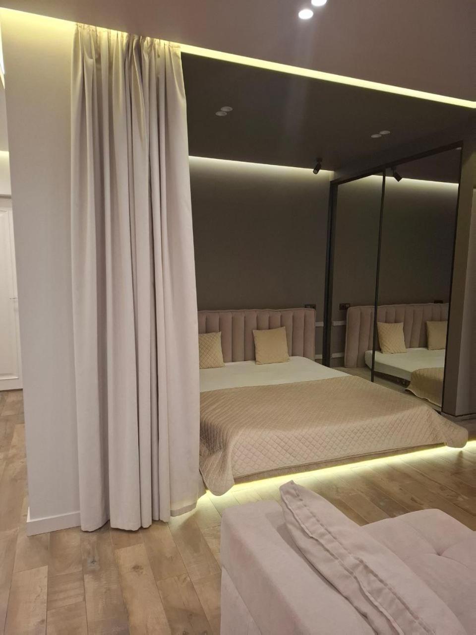 Vodogray Luxury Apartments With Underground Parking Елітний Житловий Комплекс แชร์นิฟซี ภายนอก รูปภาพ