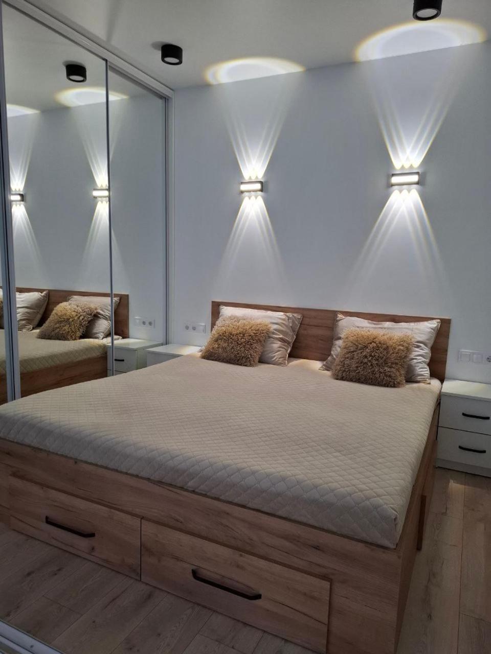 Vodogray Luxury Apartments With Underground Parking Елітний Житловий Комплекс แชร์นิฟซี ภายนอก รูปภาพ